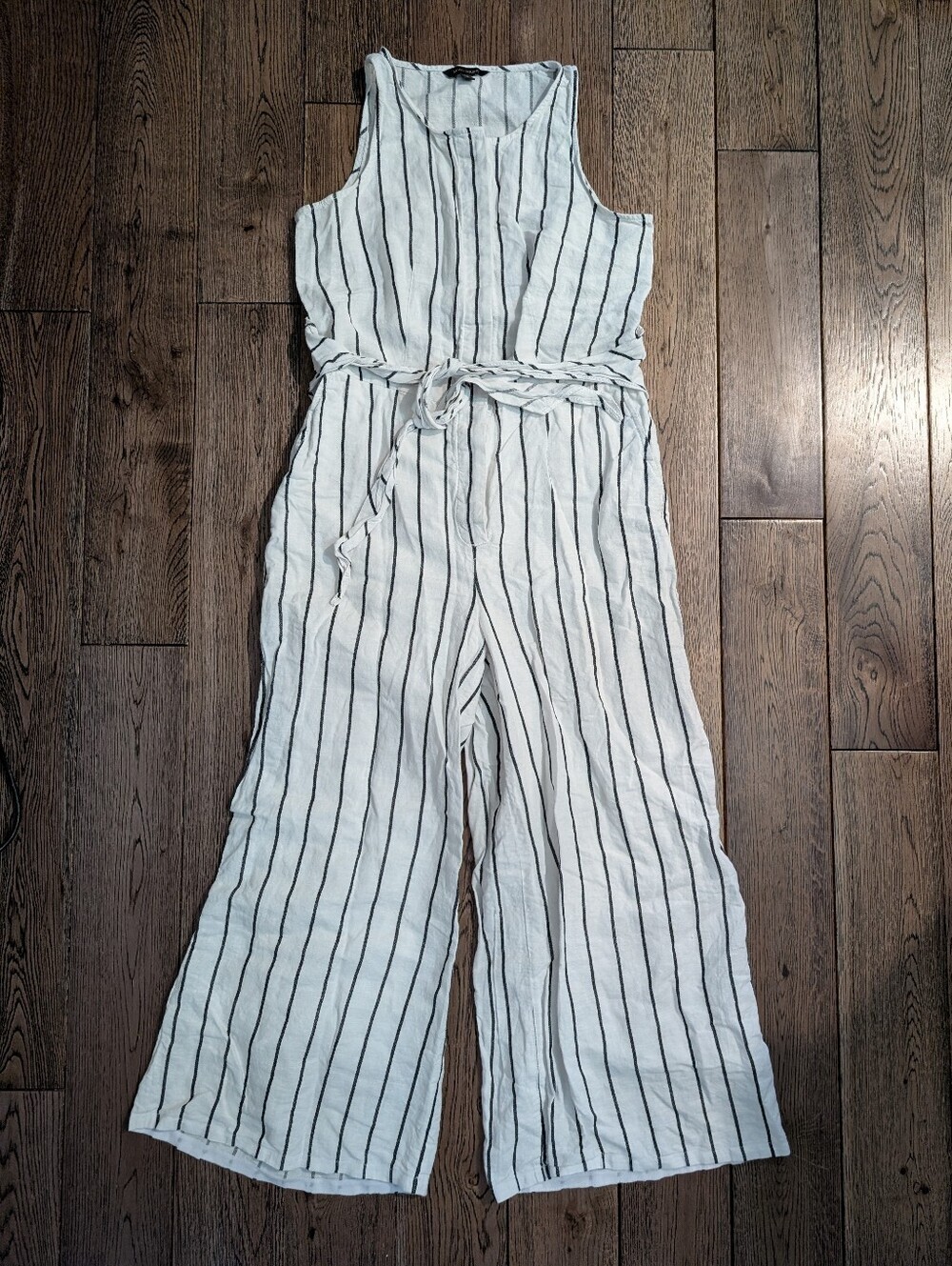 Banana Republic Linen Blend Striped Sleeveless Tie Waist Jumpsuit Romper - Picture 3 of 8